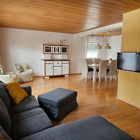 Grosse Ferienwohnung Am Waldrand Schonau  Buitenkant foto