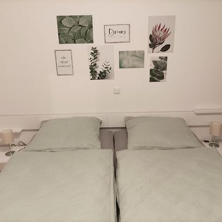 Grosse Ferienwohnung Am Waldrand Schonau  Buitenkant foto