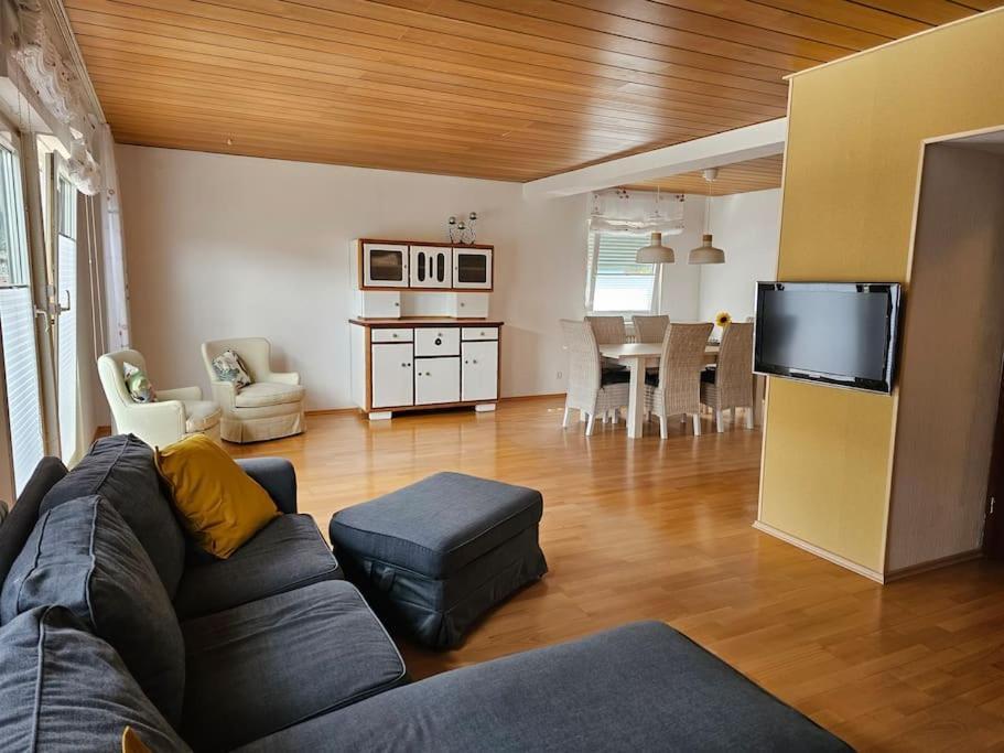 Grosse Ferienwohnung Am Waldrand Schonau  Buitenkant foto